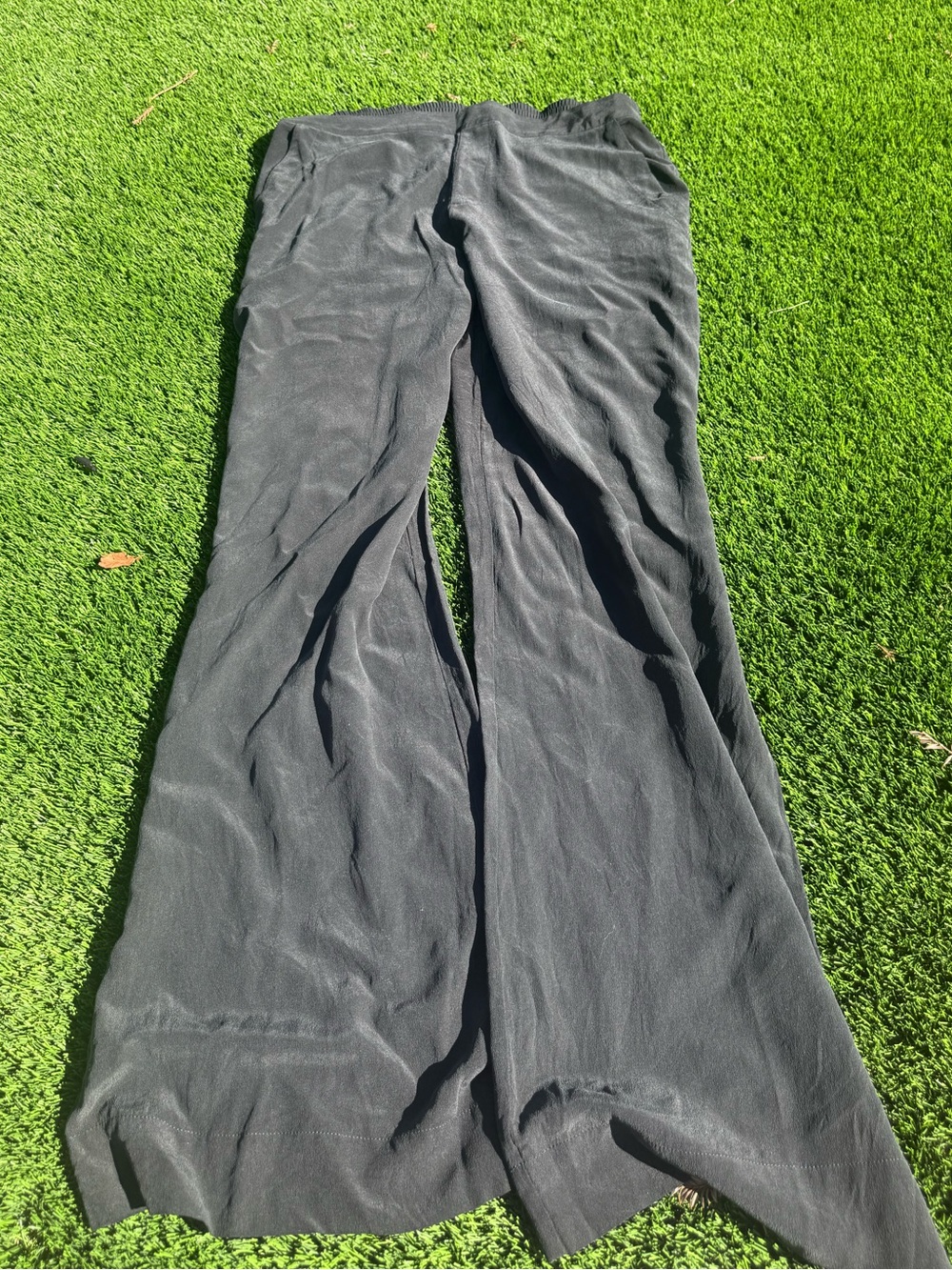 Joie zinga 100% silk Black Wide-Leg pants
